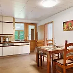 Haus Brunner 公寓
