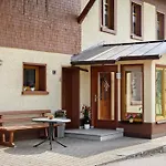 Haus Brunner 公寓 *